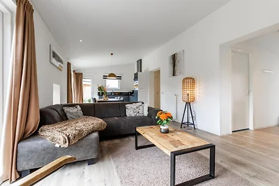 Luxuriöses Ferienhaus mit Außensauna