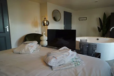 Comfort Connecting Room 10