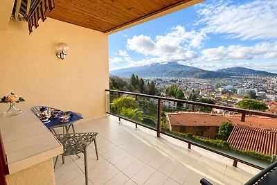 Wohnung in Luino mit Seeblick Maggiore