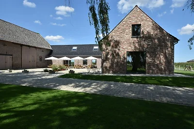 Herrenhaus in Roesbrugge mit Garten