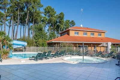 Ferienhaus für 8 Personen mit Pool und Sauna