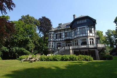 Geräumige Villa in Spa mit geräumigem Garten
