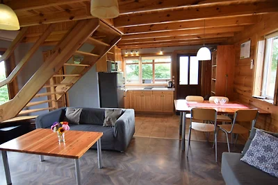 Casa vacanze vicino al lago a Parchowo