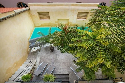 Ferienhaus in Palermo mit Schwimmbecken