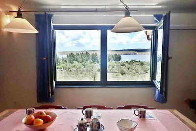 Appartement Adriana in Seline tussen berg en ...