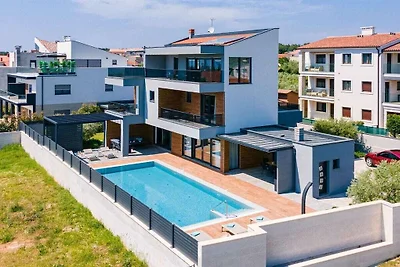 Luxusvilla Bellatrix