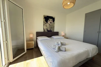 Apartment am Meer mit Balkon und Terrasse