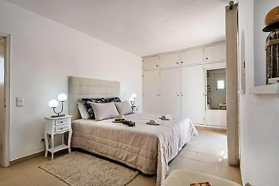 4BR Villa Near Vilamoura Old Course