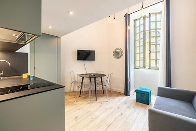 A/C Mezzanine Apt 1BR/2P - Place Garibaldi
