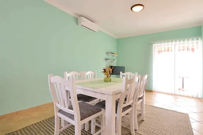 Holiday Home Villa Ksenija - Six Bedroom Holi...