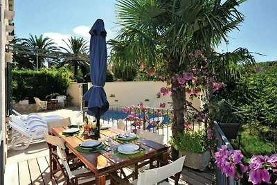 Villa mit 5 Schlafzimmer