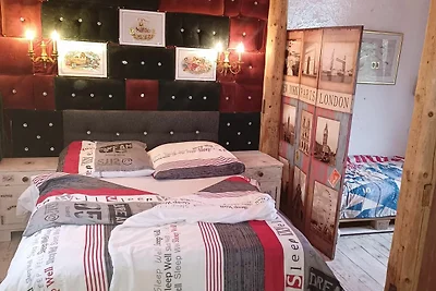 Accogliente Bungalow a Nakenstorf con...