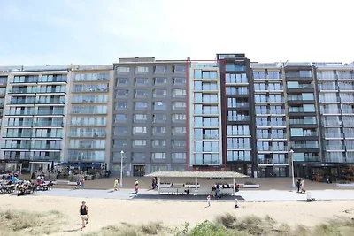 Wohnung in Nieuwpoort mit Meeresstrand