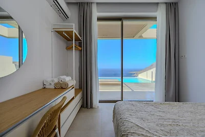 Villa in Plakias mit Pool und Bergblick