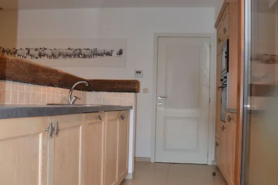 Villa in Puivelde mit Terrasse
