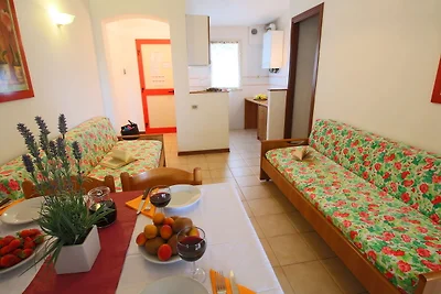 Schönes Ferienhaus in Giannella nahe dem...