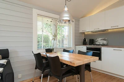 Modernes Ferienhaus mit nach Südwesten ausger...
