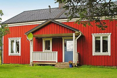 7 persone case ad ÄLGARÅS