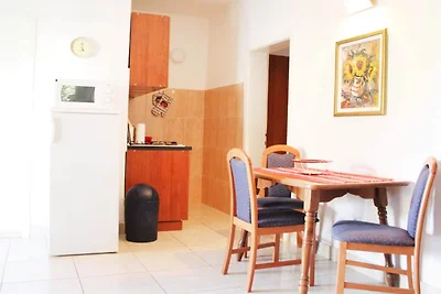 Apartments Antonio - Two Bedroom Apartment wi...