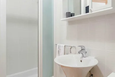 Apartment mit 1 Schlafzimmer und Balkon
