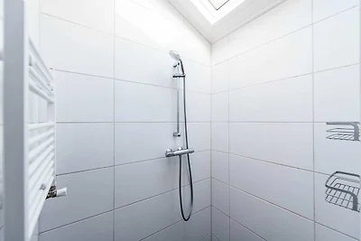 Komfortabler Bungalow mit Geschirrspüler, 1,5...