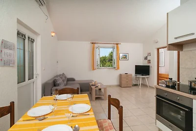 Holiday Home Blossom - Four Bedroom Holiday H...
