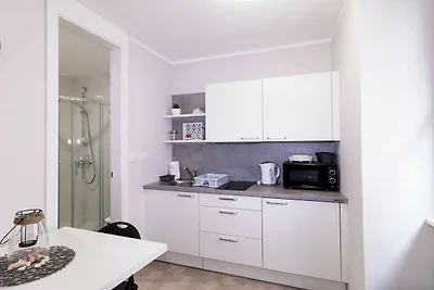 Piran Downtown Chic and Cozy Apartments - Sta...