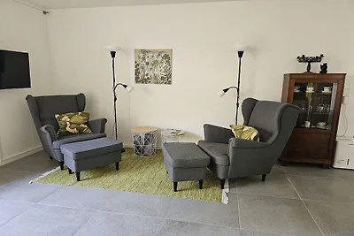 Ferienwohnung in Sande mit Schwimmbecken