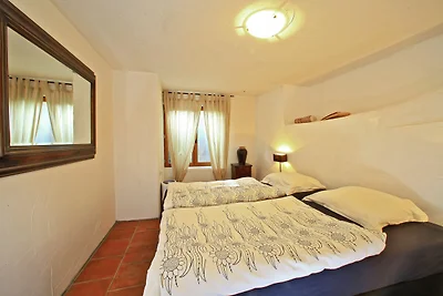 Moderna casa vacanze con piscina a Souillac