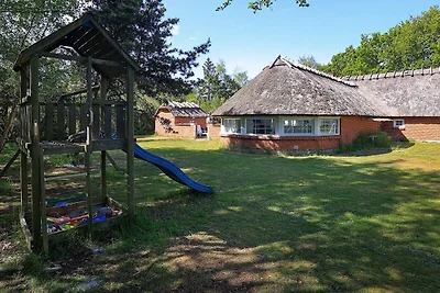 12 Personen Ferienhaus in Væggerløse-By Traum