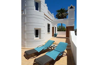 Villa con 6 camere da letto