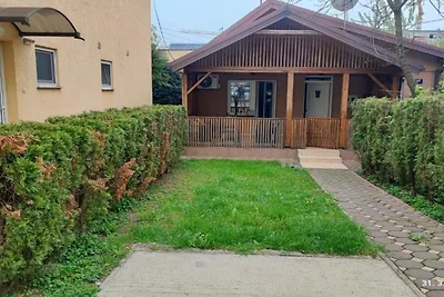 One Bedroom Apartment with Garden