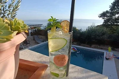 Villa Diana - Six Bedroom Villa with Private...