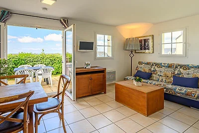 Bretagne Flat, Strand & Pool