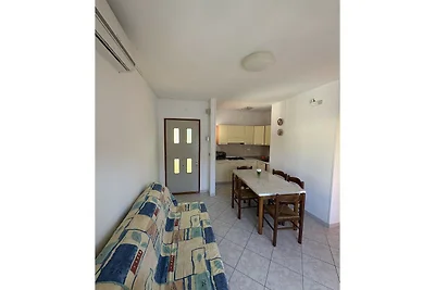 Kleines Mehrfamilienhaus mit Balkon