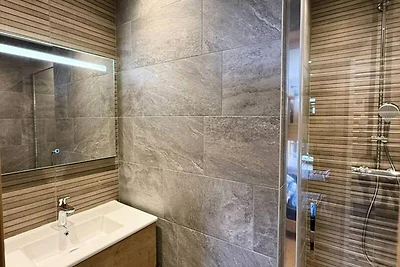 Appartamento a Les Aiguilles con vasca...