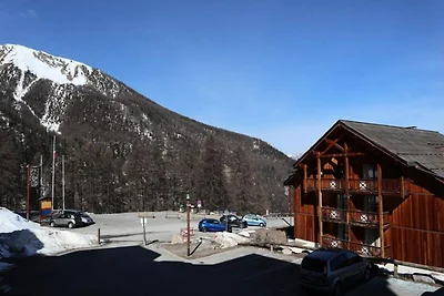 Appartamento a Les Orres con piscina e sauna