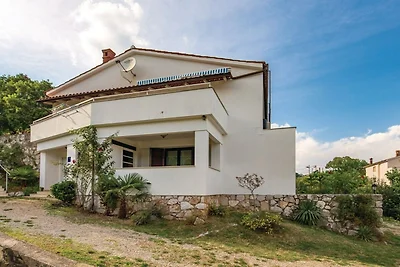 Elegant Brsec Apartments with Sea View - Two ...