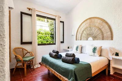 Wohnung in Cala Blanca am Arena Beach