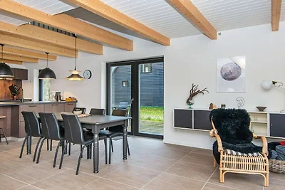 6 Personen Ferienhaus in Hovborg-By Traum