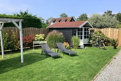 Holiday house in Ouddorp with 3 bedrooms