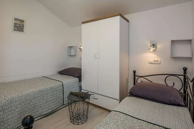 Apartments Sea Eyes - Two Bedroom Apartment w...