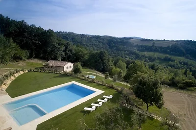 Wohnung in der Toskana mit Pool & Golf