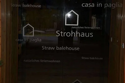 Strohhaus - Natürliches Ferienwohnen