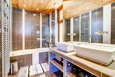 Chalet in Morzine mit Sauna und Garten