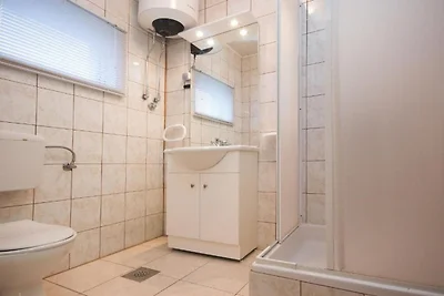 Bračić Premium Apartments with Outdoor Pool a...