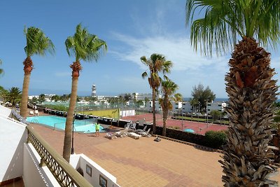 Relaxed Apartment in Puerto del Carmen with S...