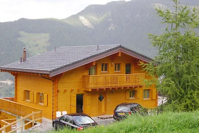 Holzchalet inmitten der Berge in La Tzoumaz