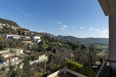 Ruhige Auszeit nahe dem historischen Grasse