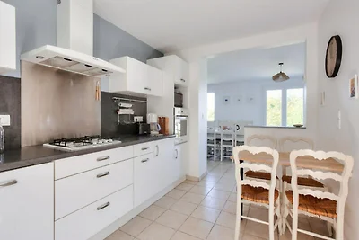 Haus in Erquy in der Nähe der Klippen von Cap...